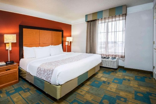 La Quinta by Wyndham Colorado Springs South AP - image 16