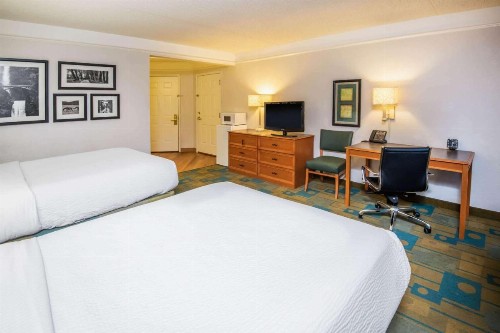 La Quinta by Wyndham Colorado Springs South AP - image 18