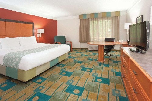 La Quinta by Wyndham Colorado Springs South AP - image 35