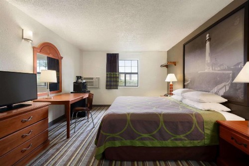 Super 8 by Wyndham Colorado Springs/Afa Area - image 23