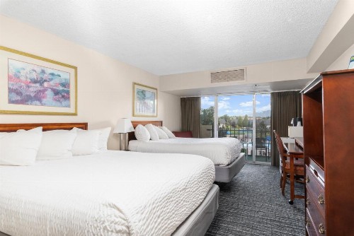 Satellite Hotel - image 32