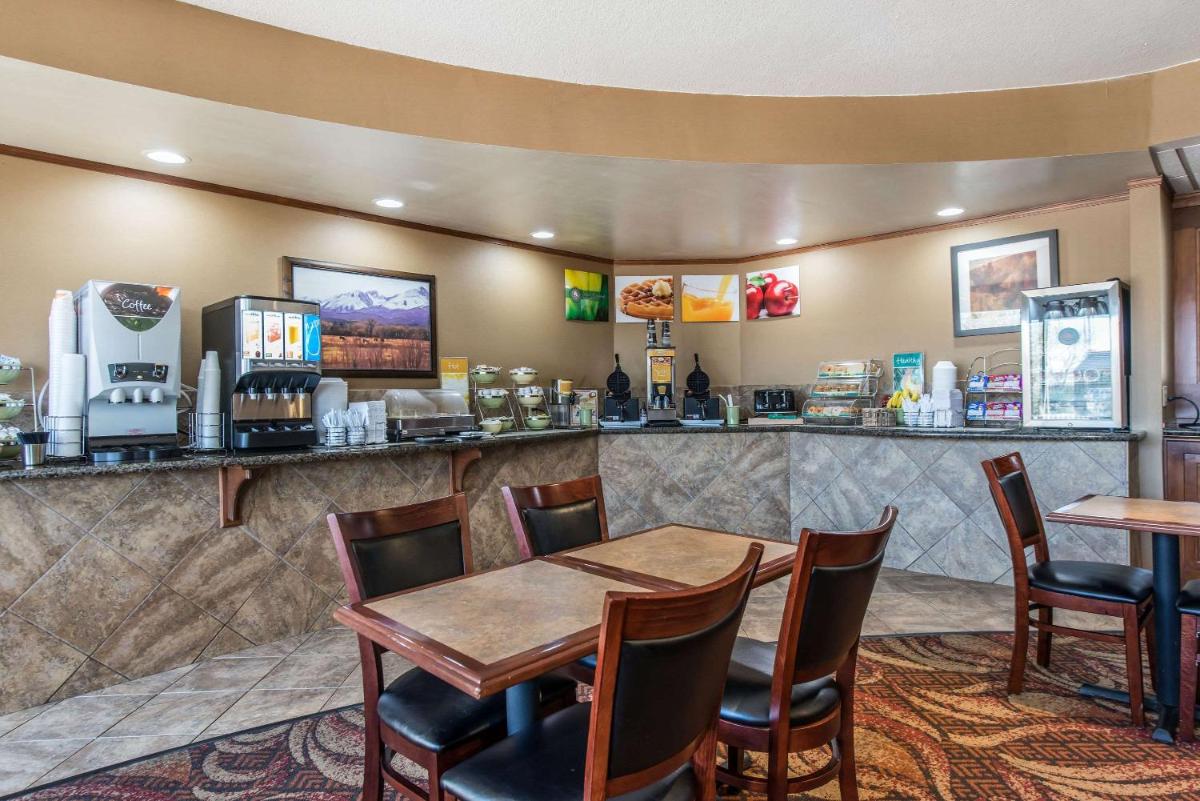 Quality Inn South Colorado Springs - image 3
