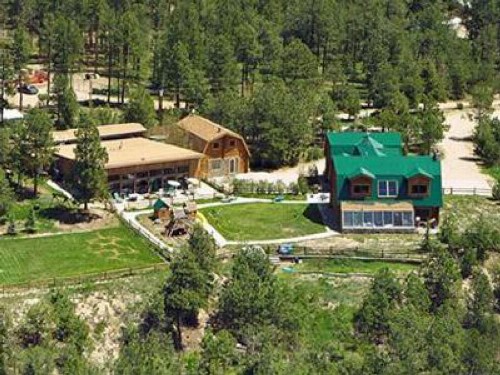 Black Forest Lodge - image 6