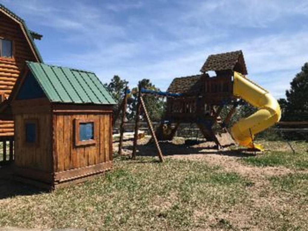 Black Forest Lodge - image 7