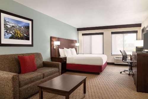 Radisson Hotel Colorado Springs - image 42