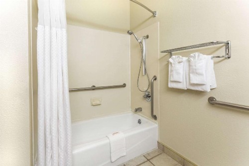 Days Inn by Wyndham Colorado Springs Airport - image 8