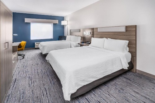 Holiday Inn Express - Colorado Springs - First & Main an IHG Hotel - image 13