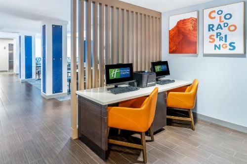 Holiday Inn Express - Colorado Springs - First & Main an IHG Hotel - image 31