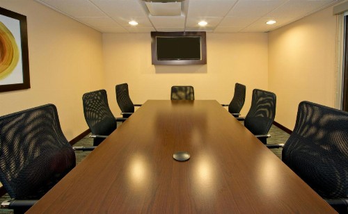Holiday Inn Express Hotel & Suites Colorado Springs Downtown Central an IHG Hotel - image 33