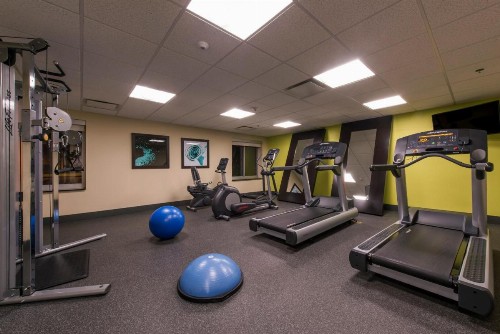 Holiday Inn Express Hotel & Suites Colorado Springs Downtown Central an IHG Hotel - image 42