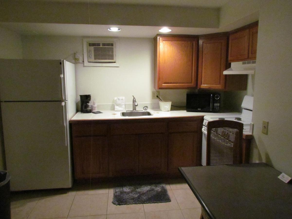 True North Motel - image 7