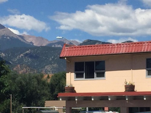 Garden of the Gods Motel - image 11
