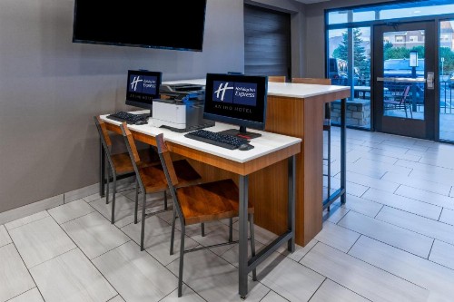 Holiday Inn Express & Suites - Colorado Springs AFA Northgate an IHG Hotel - image 14