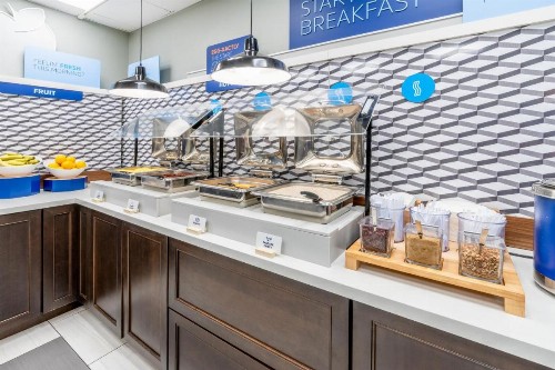 Holiday Inn Express & Suites - Colorado Springs AFA Northgate an IHG Hotel - image 16