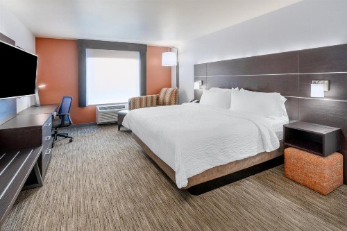 Holiday Inn Express & Suites - Colorado Springs AFA Northgate an IHG Hotel - image 2