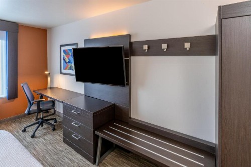 Holiday Inn Express & Suites - Colorado Springs AFA Northgate an IHG Hotel - image 21