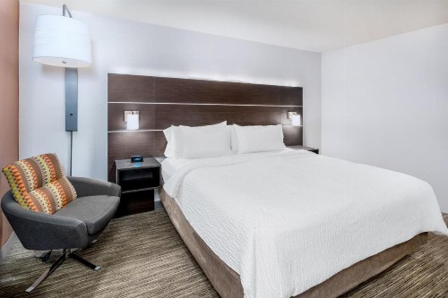 Holiday Inn Express & Suites - Colorado Springs AFA Northgate an IHG Hotel - image 44