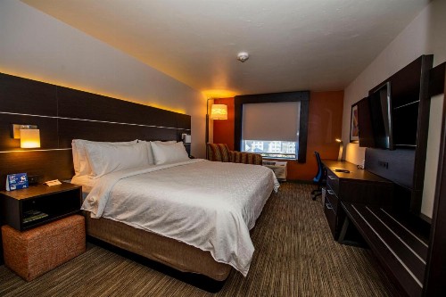Holiday Inn Express & Suites - Colorado Springs AFA Northgate an IHG Hotel - image 47