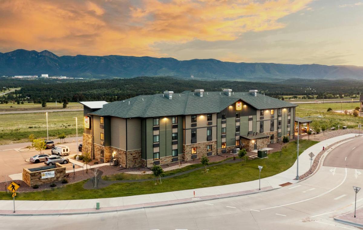 My Place Hotel-Colorado SpringsCO - image 4