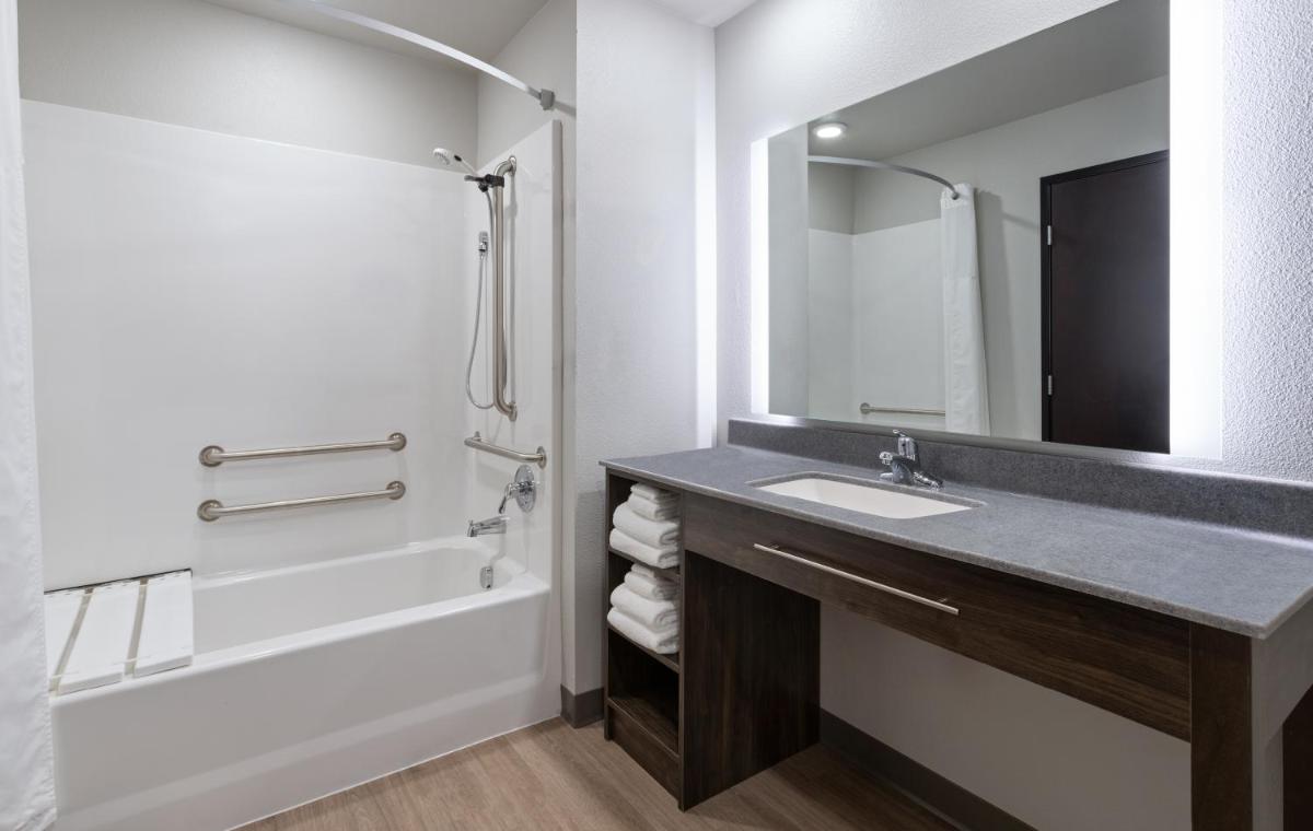 My Place Hotel-Colorado SpringsCO - image 6