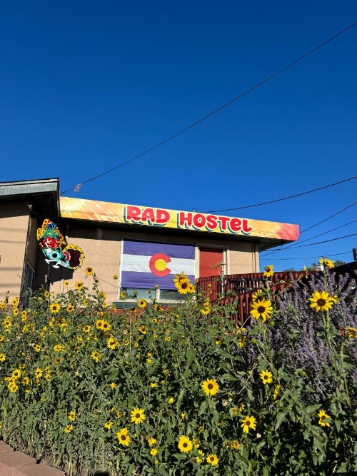 ColoRADo Adventure Hostel
