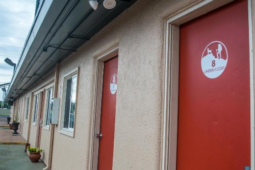 ColoRADo Adventure Hostel - image 14