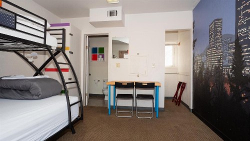 ColoRADo Adventure Hostel - image 47