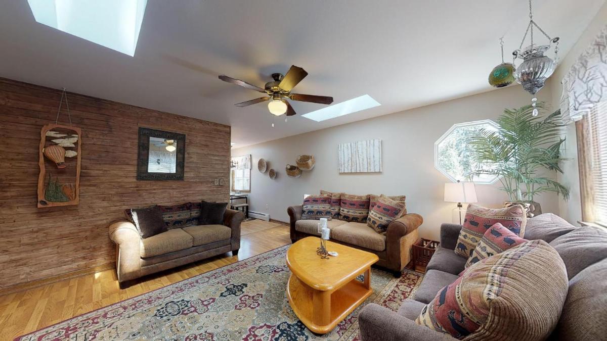 1729_ArborWay - main image