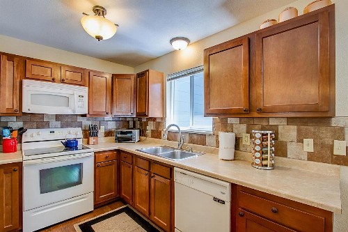 3806_SOMERSET - image 9