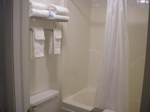 Mecca Motel - image 36