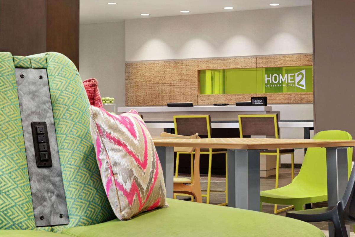 Home2 Suites By Hilton Colorado Springs South Co - image 5