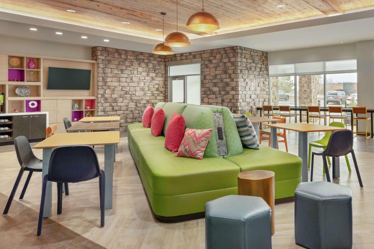 Home2 Suites By Hilton Colorado Springs South Co - image 6