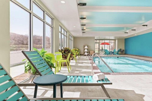 Home2 Suites By Hilton Colorado Springs South Co - image 9