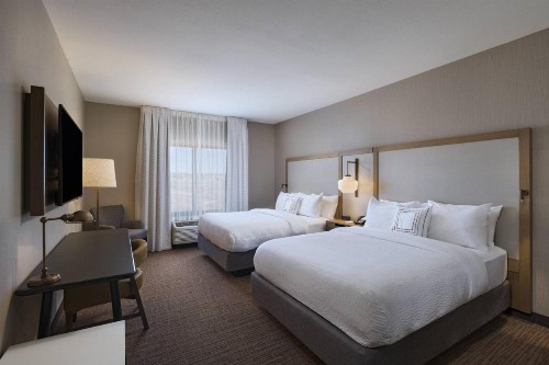 Fairfield Inn & Suites by Marriott Colorado Springs East - image 13