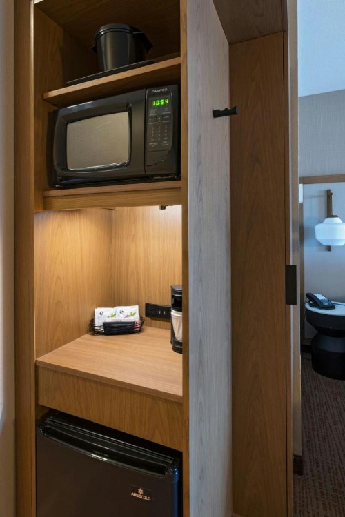 Fairfield Inn & Suites by Marriott Colorado Springs East - image 15