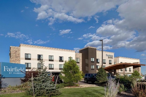 Fairfield Inn & Suites by Marriott Colorado Springs East - image 3