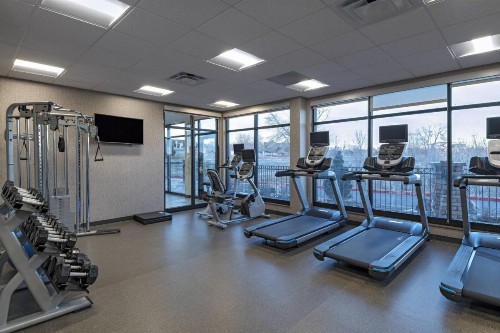 Fairfield Inn & Suites by Marriott Colorado Springs East - image 39