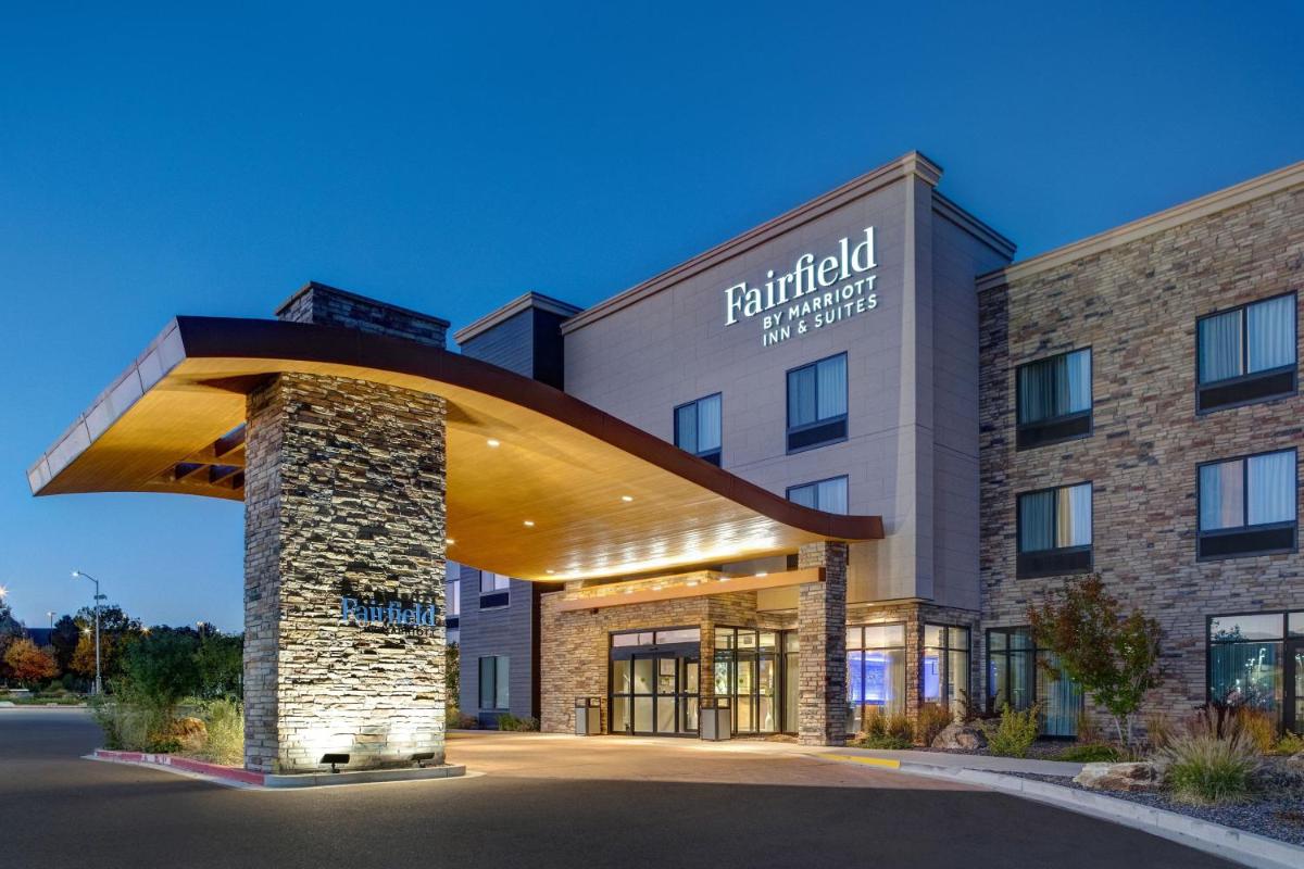 Fairfield Inn & Suites by Marriott Colorado Springs East - image 4