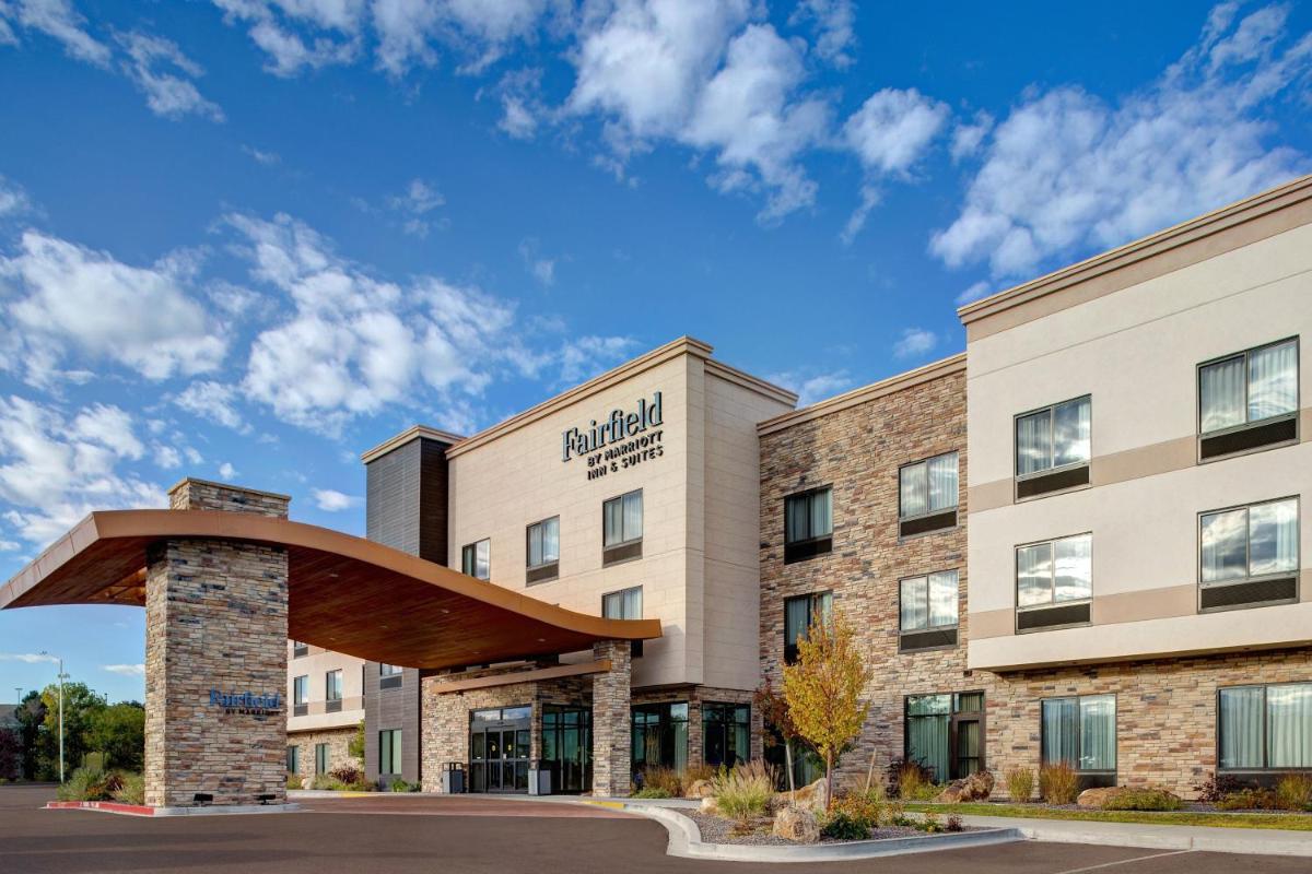 Fairfield Inn & Suites by Marriott Colorado Springs East - image 6