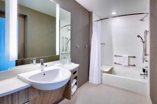 Springhill Suites by Marriott Colorado Springs North/Air Force Academy - image 20