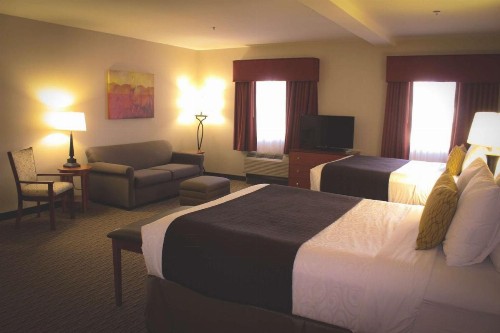 Best Western Plus Arrowhead Hotel - image 25