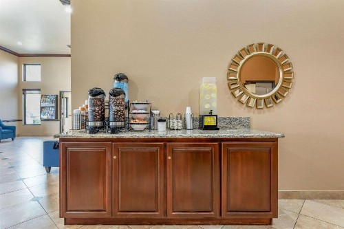 Comfort Inn and Suites Colton/San Bernardino - image 11