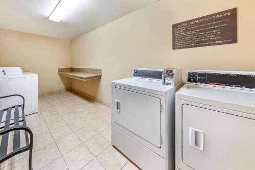 Comfort Inn and Suites Colton/San Bernardino - image 12