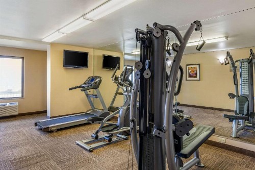 Comfort Inn and Suites Colton/San Bernardino - image 28