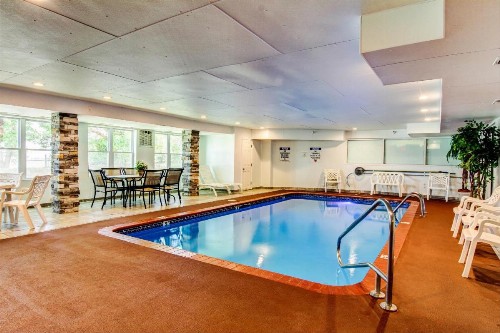 Motel 6-Columbia MO - East - image 18