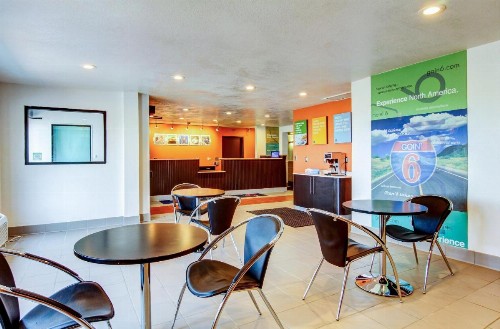 Motel 6-Columbia MO - East - image 21
