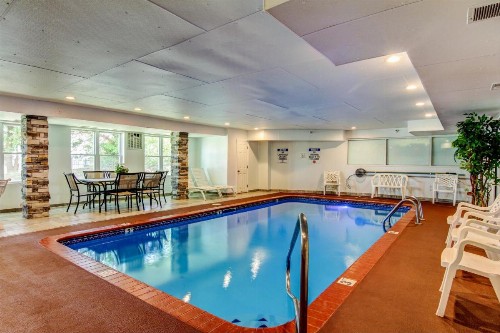 Motel 6-Columbia MO - East - image 31