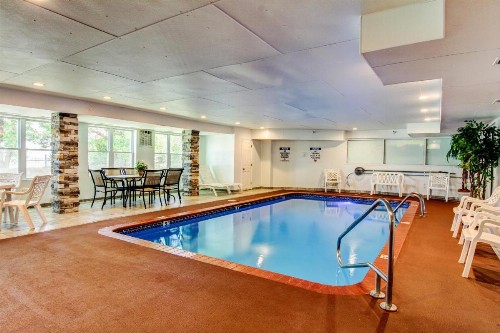 Motel 6-Columbia MO - East - image 35