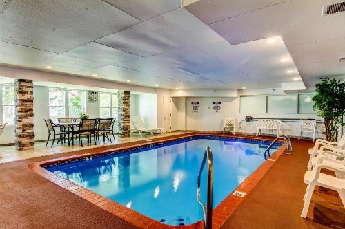 Motel 6-Columbia MO - East - image 8