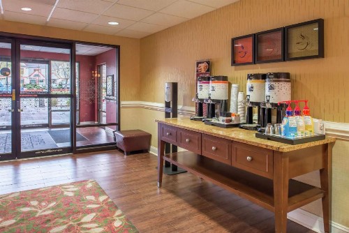 Hampton Inn Columbia Northeast-Fort Jackson Area - image 28